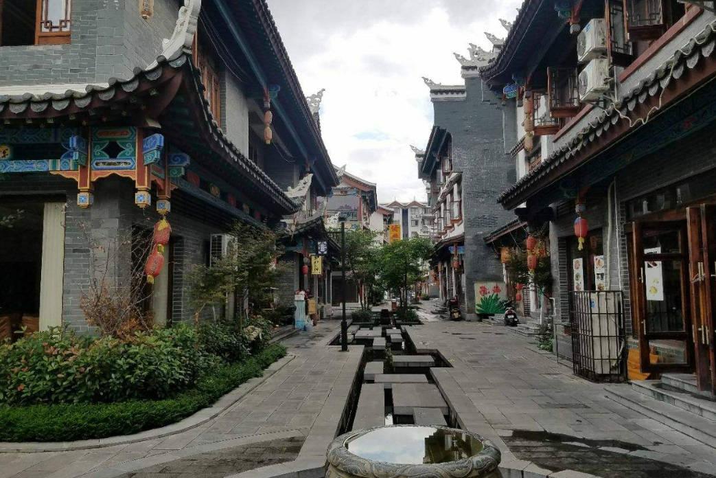 理电池48v15A放一年多现在只有9v充不进去电能修吗？游戏画面